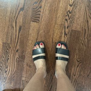 primark black sandals .